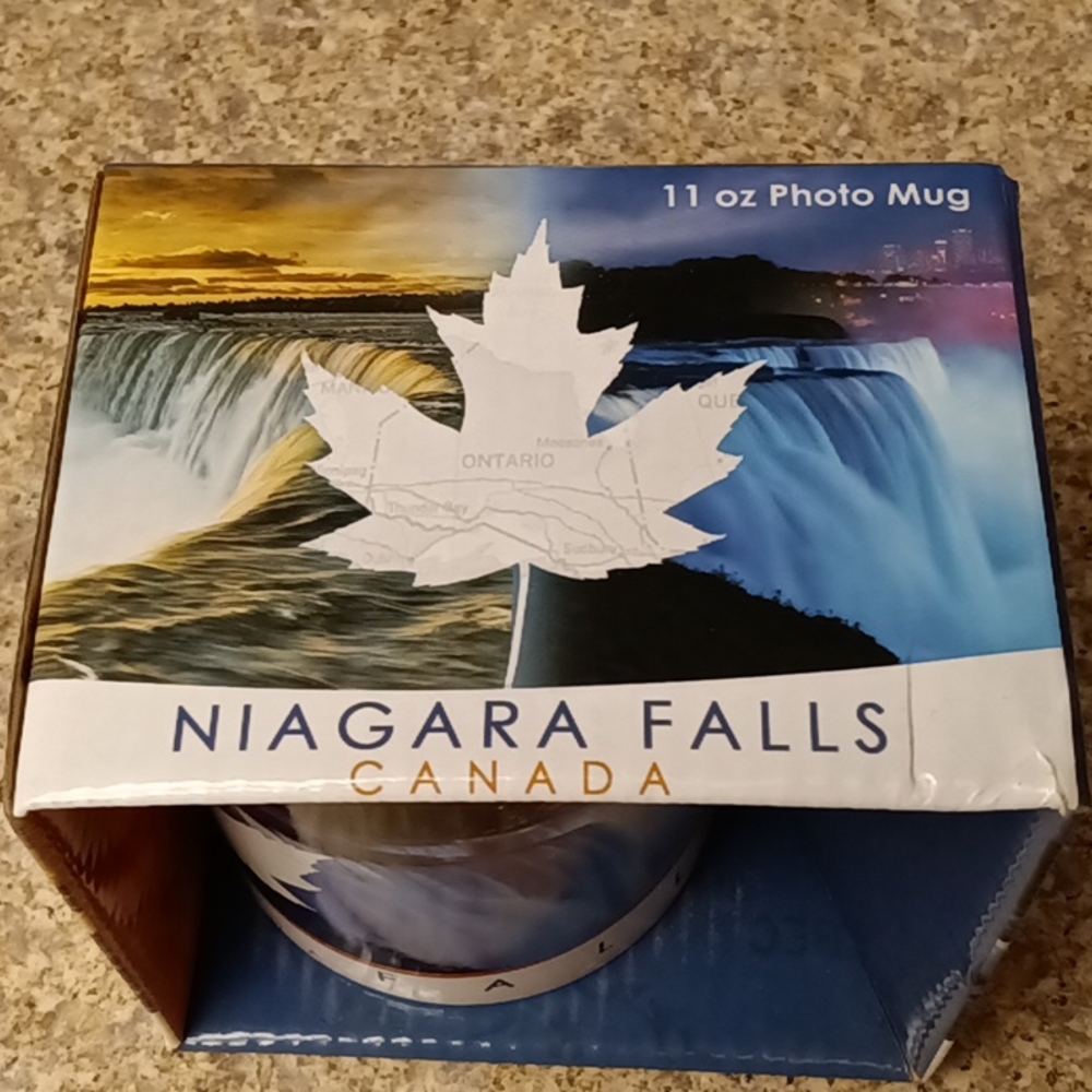 Niagara Falls Canada mug 11 oz